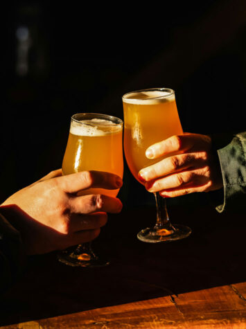 「接待の飲食代、 ずっと会議費で入れてた」